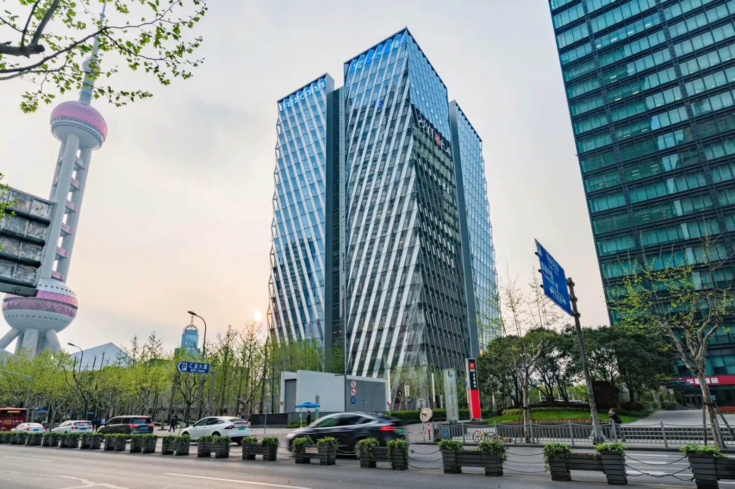 富士康大厦-浦东新区陆家嘴环路写字楼